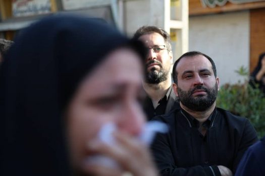 گزارش تصویری حضور شهردار اهواز در مراسم تشییع پیکر شهید قاسم سلیمانی گزارش تصویری حضور شهردار اهواز در مراسم تشییع پیکر شهید قاسم سلیمانی
