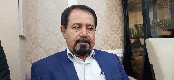 نماینده بومی و متعهد می تواند در توسعه بیشتر زادگاهش نقش داشته باشد نماینده بومی و متعهد می تواند در توسعه بیشتر زادگاهش نقش داشته باشد