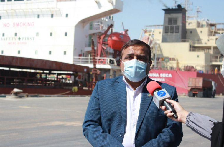 ورود ۳ کشتی حامل گندم به استان خوزستان