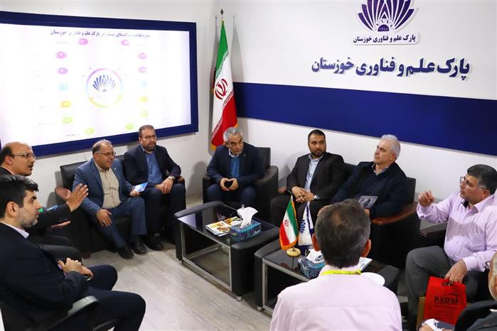 گزارش تصویری شماره یک: روز دوم نمایشگاه تخصصی ساخت تجهیزات صنعت خوزستان از نمای قاب دوربین روابط عمومی شرکت نفت و گاز اروندان