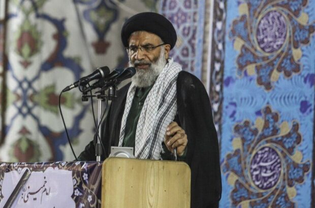 امام جمعه: در طول تاریخ این حجم از جنایت بر علیه مردم یک کشور سابقه ندارد امام جمعه: در طول تاریخ این حجم از جنایت بر علیه مردم یک کشور سابقه ندارد