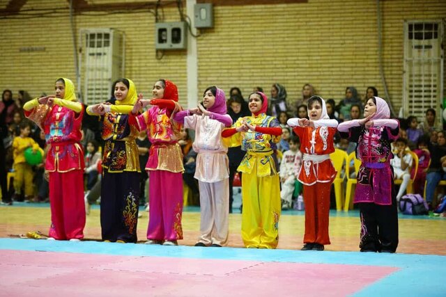 برگزاری نخستین جشنواره ورزشی مادر انقلابی و کودک بیدار در آبادان برگزاری نخستین جشنواره ورزشی مادر انقلابی و کودک بیدار در آبادان