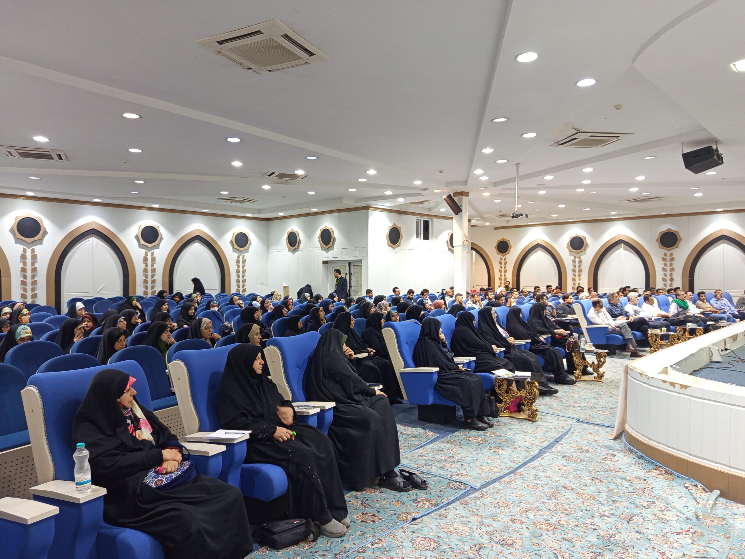 گزارش تصویری/پنجمین جلسه دوره مهدویت مصاف برگزار شد