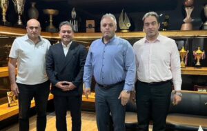 دیدار دبیرکل فدراسیون بسکتبال با رئیس فدراسیون وزنهبرداری به مناسبت هفته تربیت بدنی دیدار دبیرکل فدراسیون بسکتبال با رئیس فدراسیون وزنهبرداری به مناسبت هفته تربیت بدنی