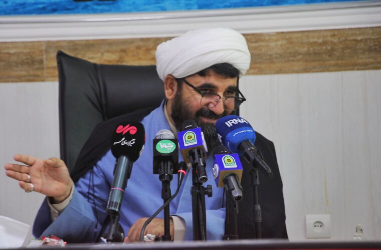 نشست صمیمی رئیس عقیدتی سیاسی فرماندهی انتظامی خوزستان با اصحاب رسانه برگزار شد نشست صمیمی رئیس عقیدتی سیاسی فرماندهی انتظامی خوزستان با اصحاب رسانه برگزار شد