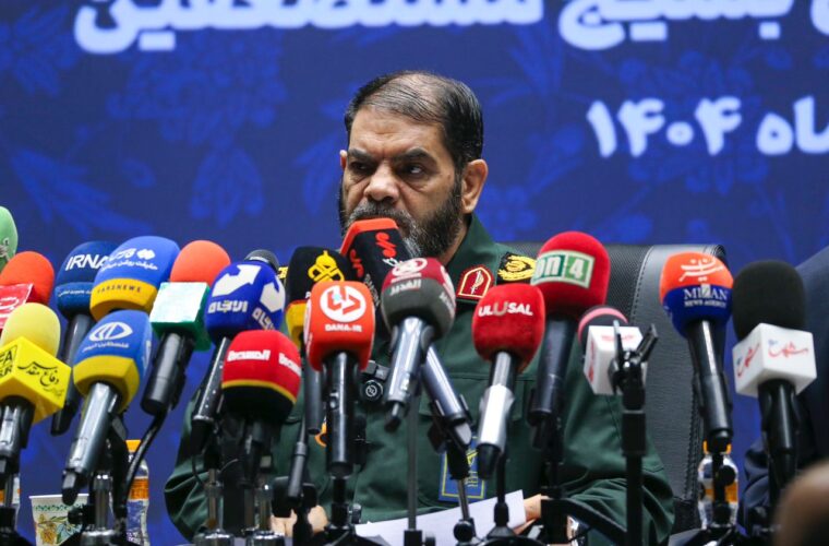 معاون سازمان بسیج مستضعفین: بسیج ذخیره خدادادی ملت ایران و معجزه انقلاب اسلامی است معاون سازمان بسیج مستضعفین: بسیج ذخیره خدادادی ملت ایران و معجزه انقلاب اسلامی است