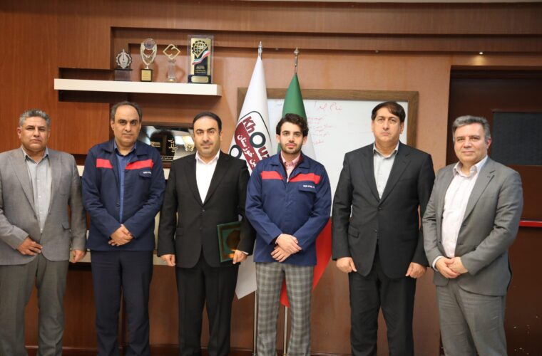 مهندس مجتبی زنگنه عضو هیئت مدیره شرکت فولاد اکسین شد مهندس مجتبی زنگنه عضو هیئت مدیره شرکت فولاد اکسین شد