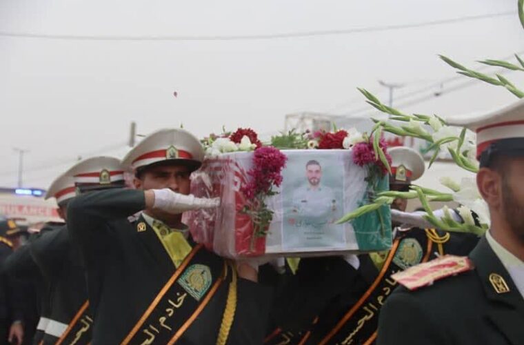 گزارش تصویری/آیین تشییع پیکر مطهر مدافع امنیت شهید استواریکم حسین سواری