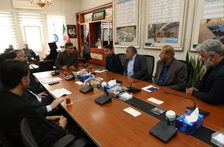 تکریم ارباب‌رجوع و دیدار مردمی سرپرست شرکت آب و فاضلاب خوزستان 