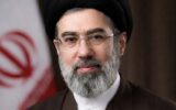 🎥🇮🇷اولین مستند از زندگی آیت‌الله سید مجتبی خامنه‌ای، سومین رهبر انقلاب