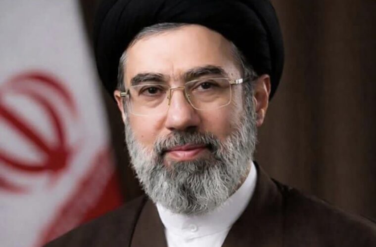 🎥🇮🇷اولین مستند از زندگی آیت‌الله سید مجتبی خامنه‌ای، سومین رهبر انقلاب