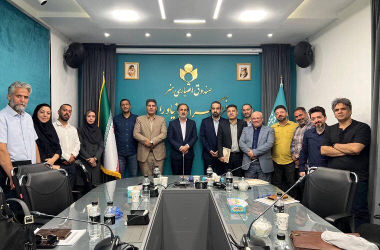 آغاز فصلی نو در فرهنگسرای نیاوران/ خاتمی رفت؛ شیراوند آمد آغاز فصلی نو در فرهنگسرای نیاوران/ خاتمی رفت؛ شیراوند آمد