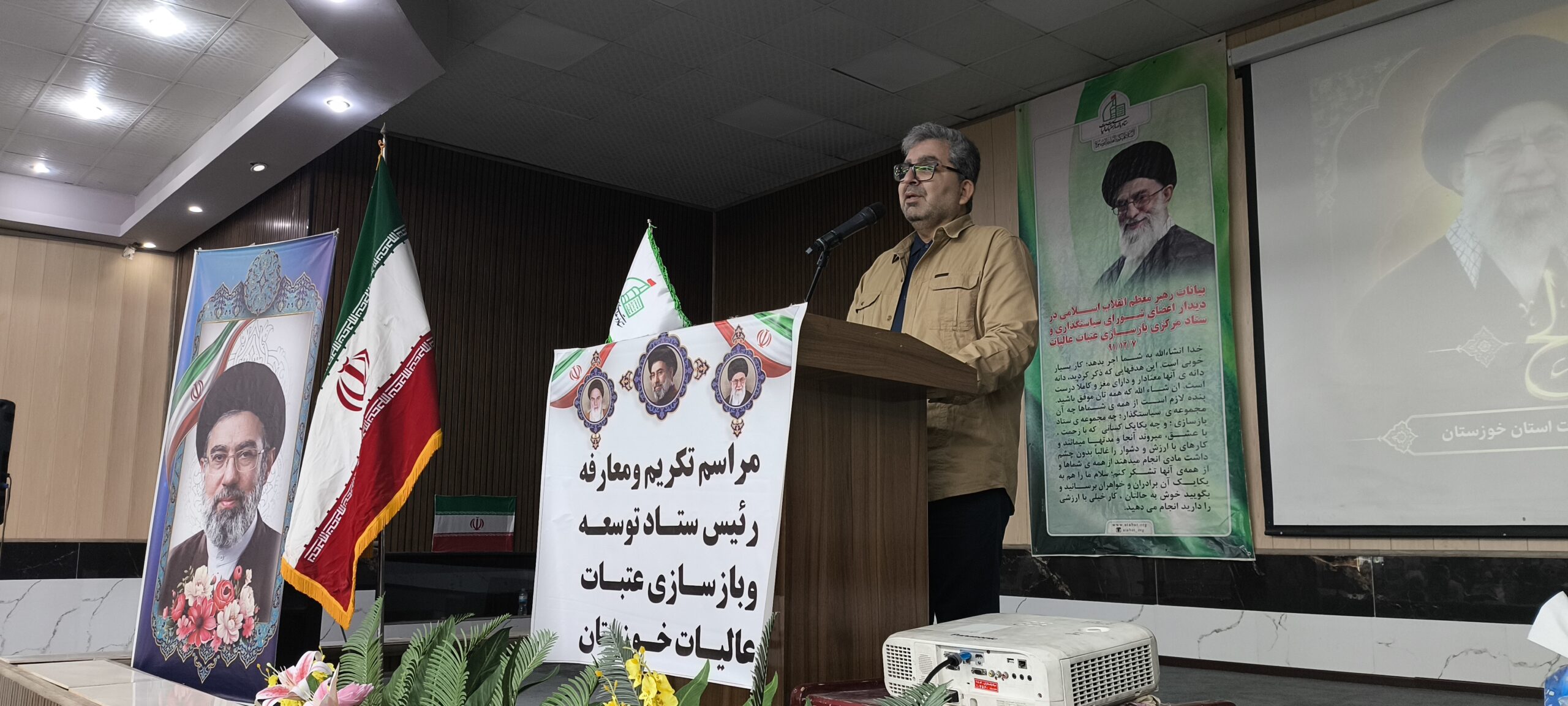 گزارش تصویری/ مراسم تودیع حجت‌الاسلام والمسلمین سید محمود موسوی و معارفه مهندس محمد خانچی ریاست توسعه و بازسازی عتبات عالیات خوزستان 