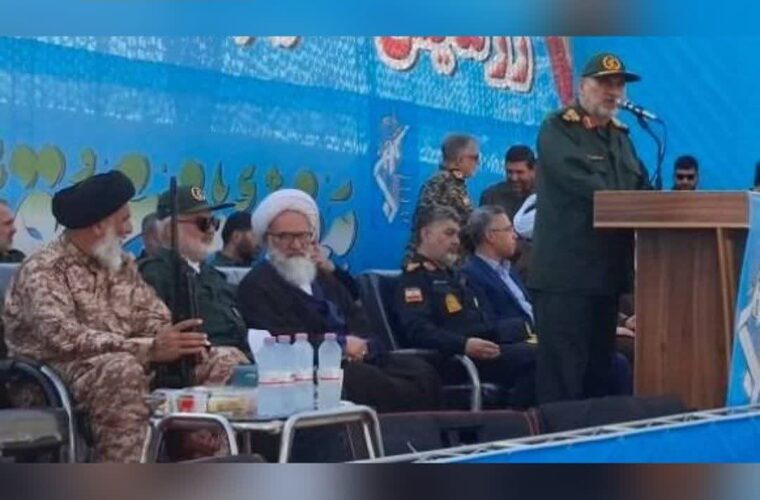 سردار شاهوار پور: تا آخرین قطره خون در دفاع از ایران ایستادهایم سردار شاهوار پور: تا آخرین قطره خون در دفاع از ایران ایستادهایم